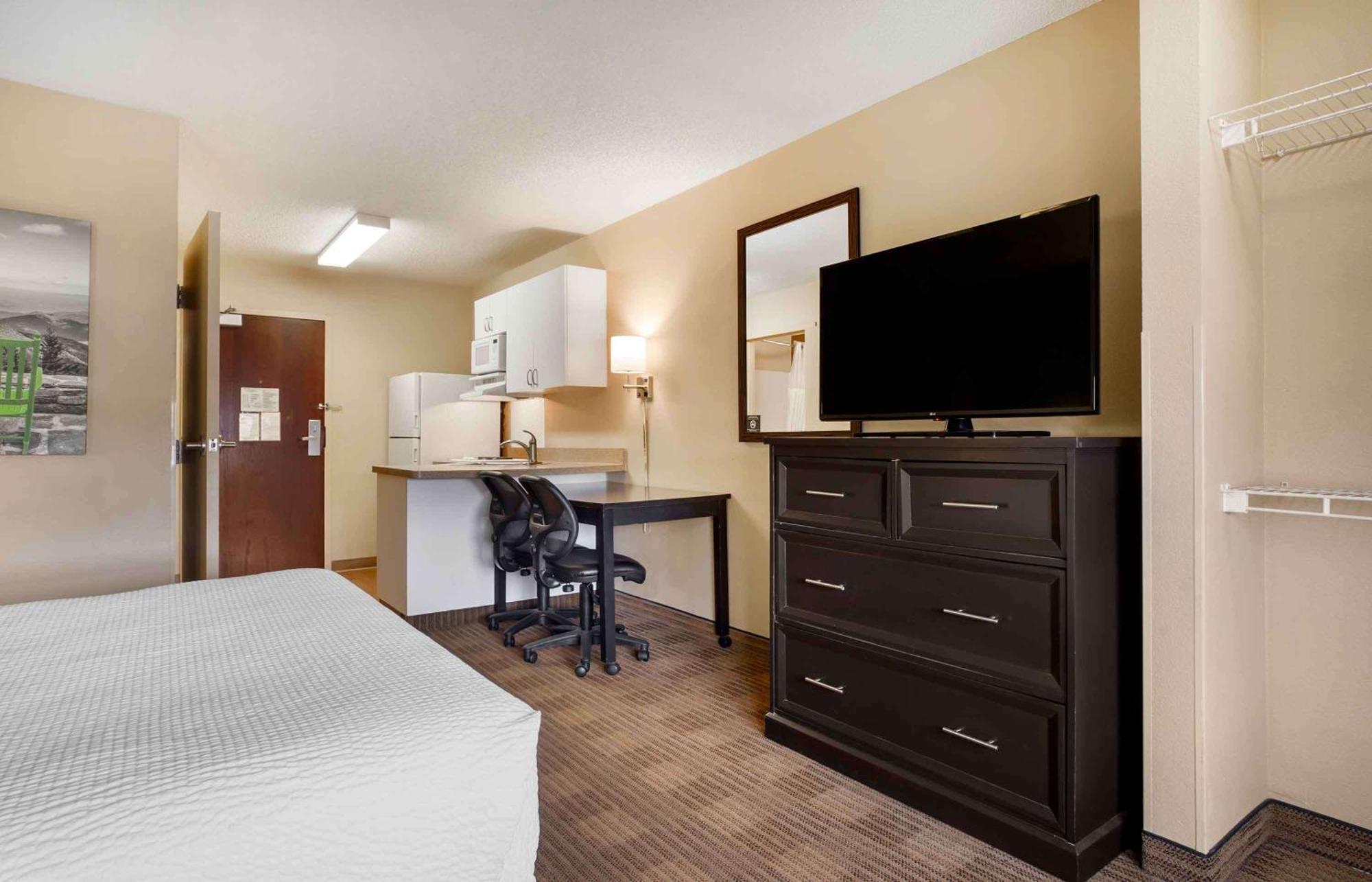 Extended Stay America Suites - Boston - Braintree Bagian luar foto