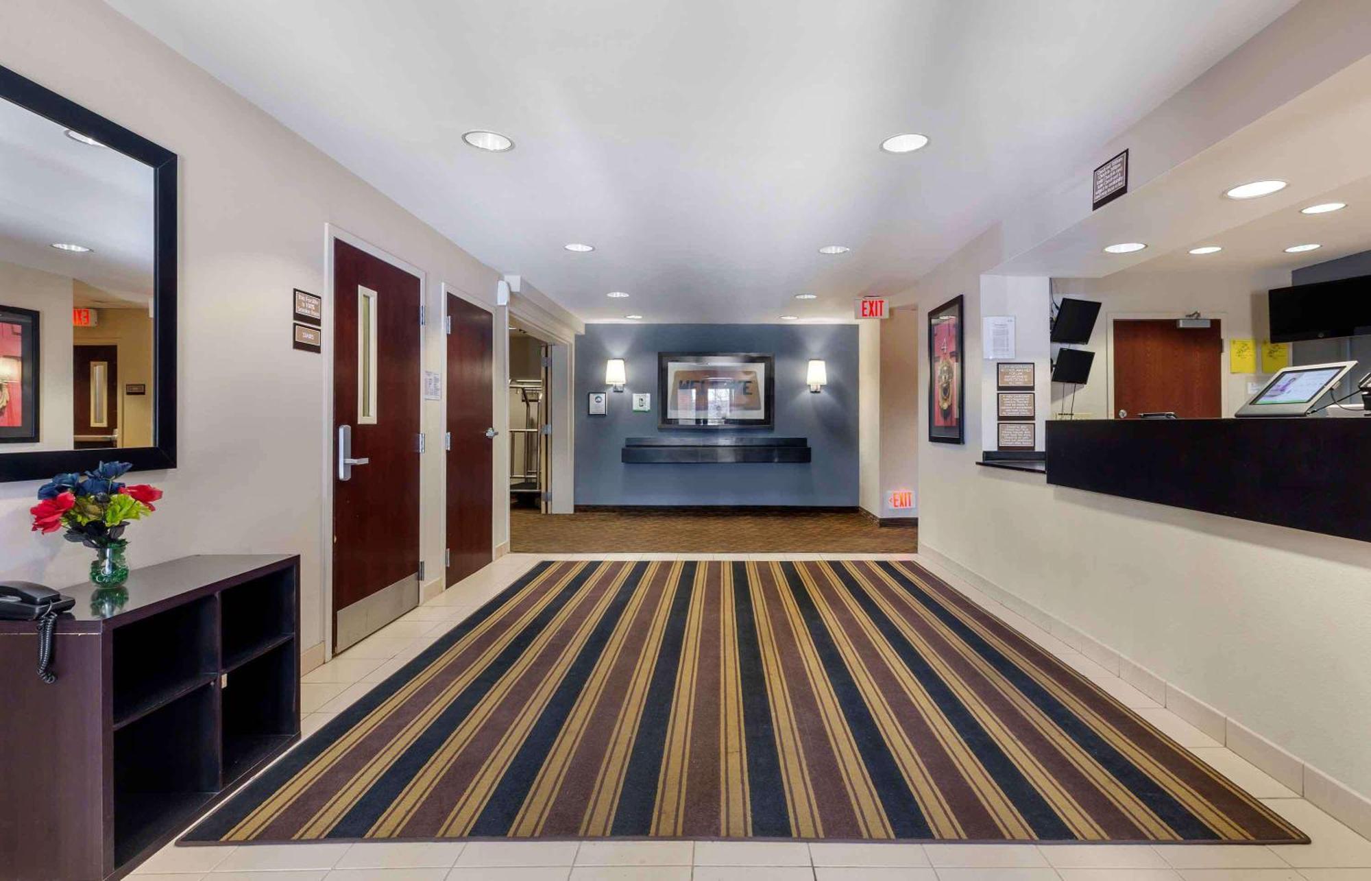 Extended Stay America Suites - Boston - Braintree Bagian luar foto