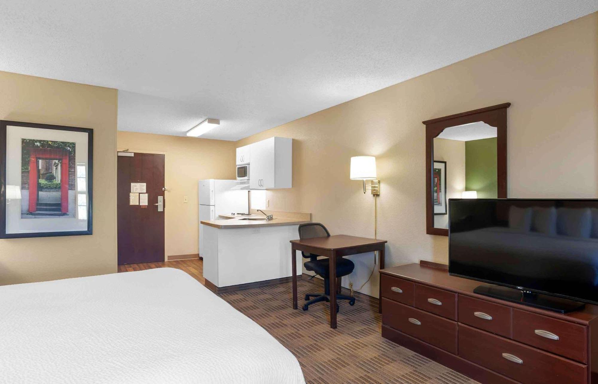 Extended Stay America Suites - Boston - Braintree Bagian luar foto